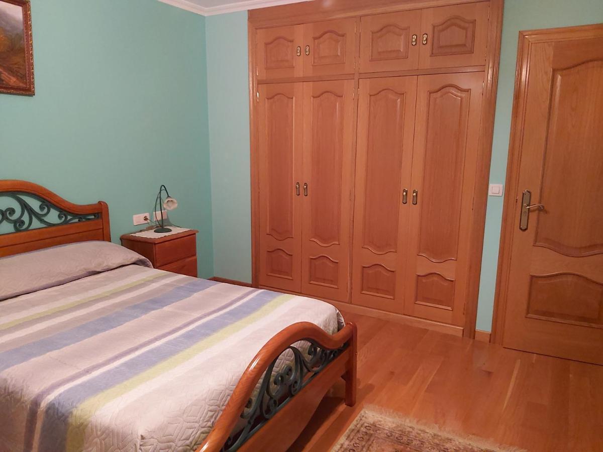 Despertar Con El Sonido De Los Pajaros Villa Melide Oda fotoğraf